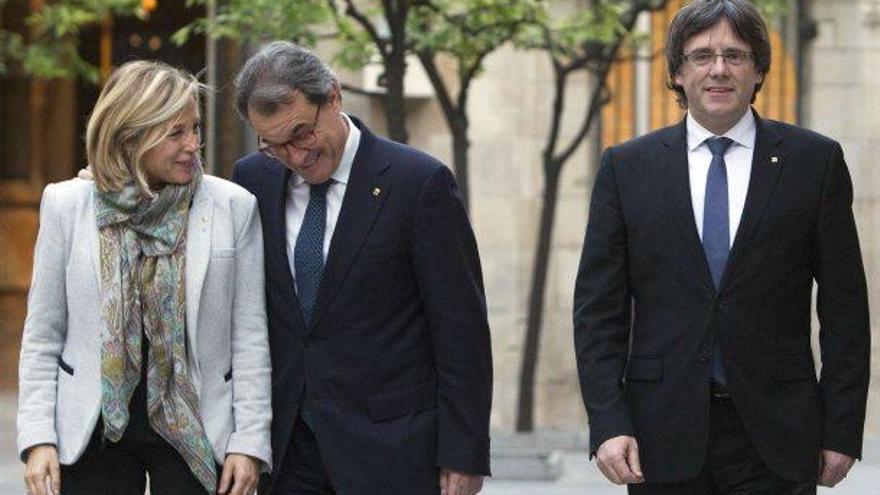 Ortega, Mas i Puigdemont, ahir a la tarda al Palau de la Generalitat