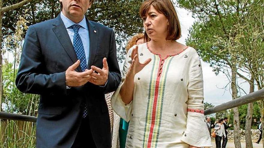 Carles Puigdemont amb la presidenta balear, Francina Armengol