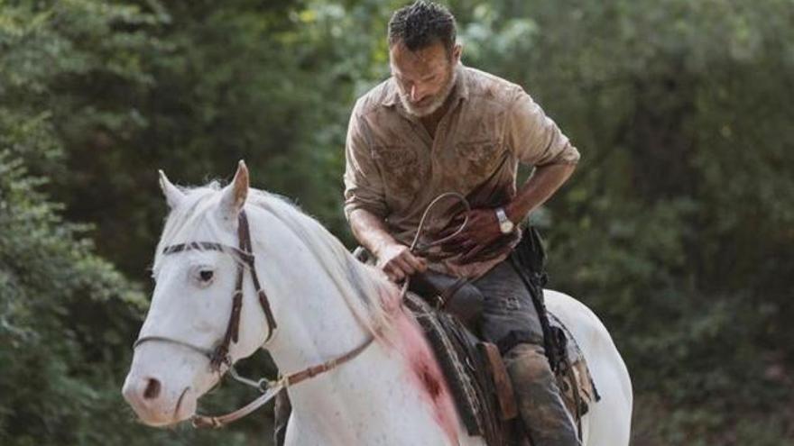 Andrew Lincoln como Rick Grimes.