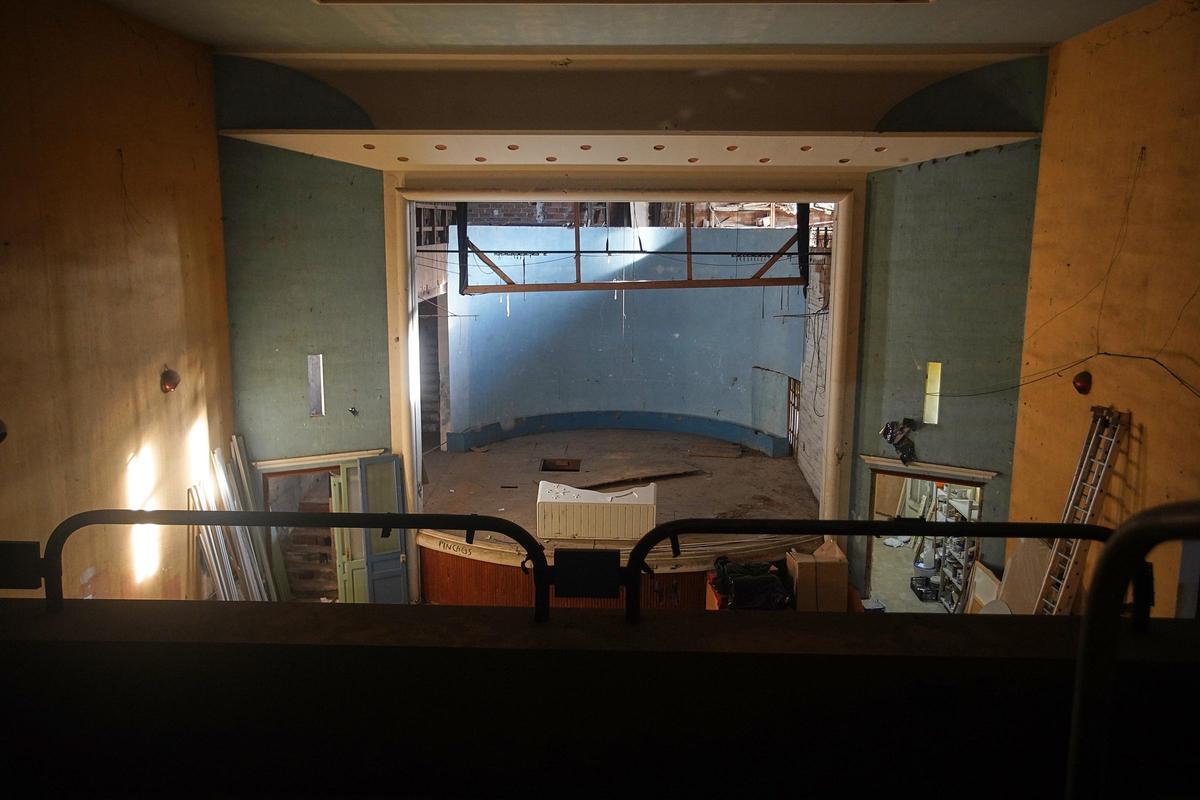 Galeria de fotos: Recuperar un teatre en desús que havia donat "molta vida"