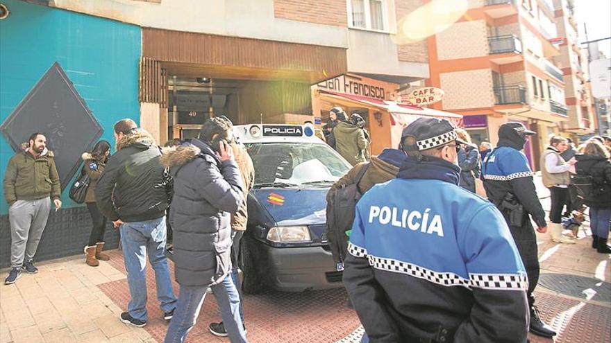 Detenidos 3 jugadores del Arandina por la agresión sexual a una menor