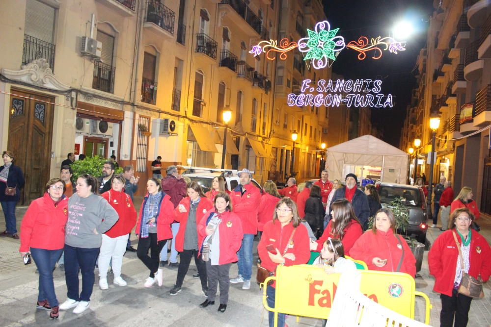 El espectáculo de plantar  "al tombe"