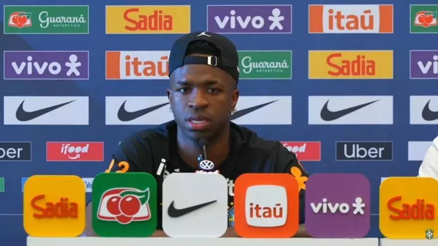 Vinícius: "Brasil no es favorito en el Mundial"