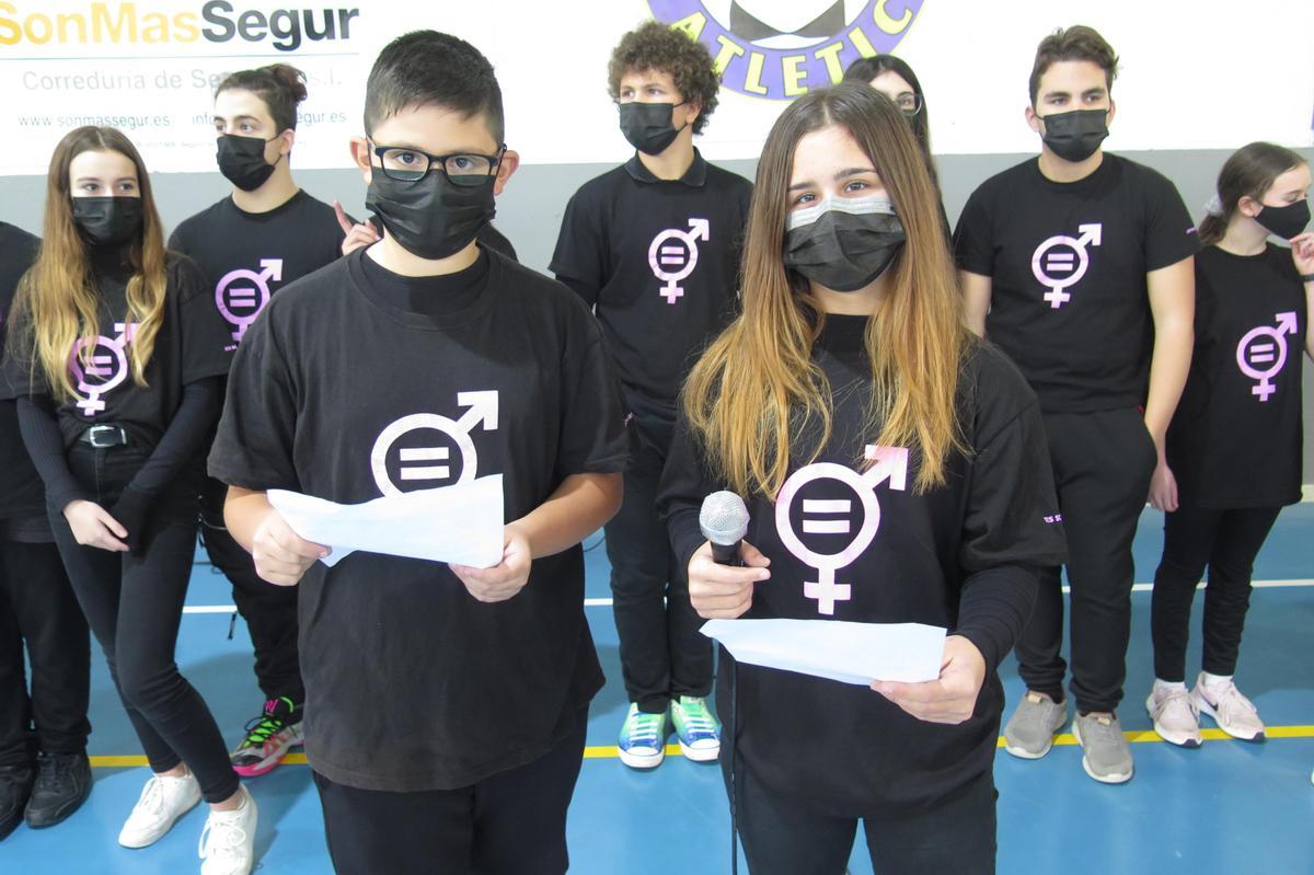 25-N: 1.118 minuts de silenci per 1.118 d’assassinades 25-N: 1.118 minuts de silenci per 1.118 d’assassinades