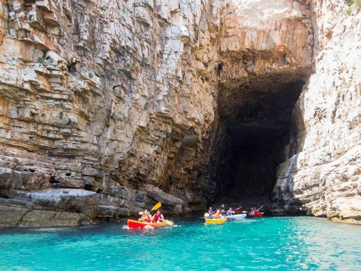 Kayak en las Islas Elafiti, al noreste de Dubrovnik.