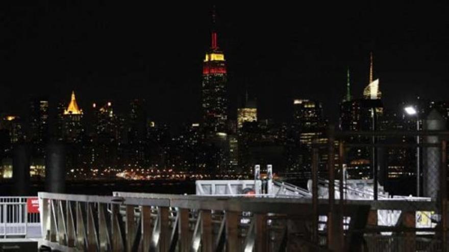 El Empire State se ilumina para dar la bienvenida al año nuevo chino