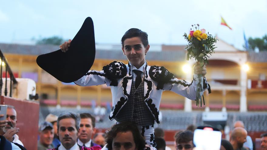 Dos orejas para Manuel Román en Aranjuez