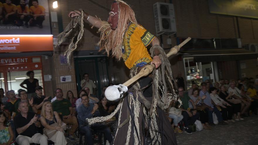 Entrada Mora de Crevillent: tribus a la luz de la media luna