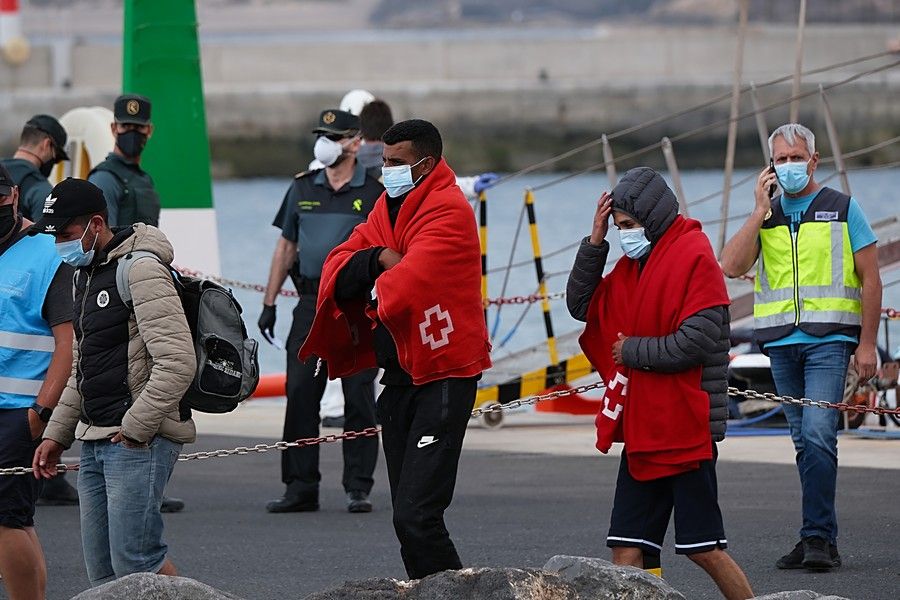 Rescatado un cayuco con 36 migrantes magrebíes al nordeste de Fuerteventura