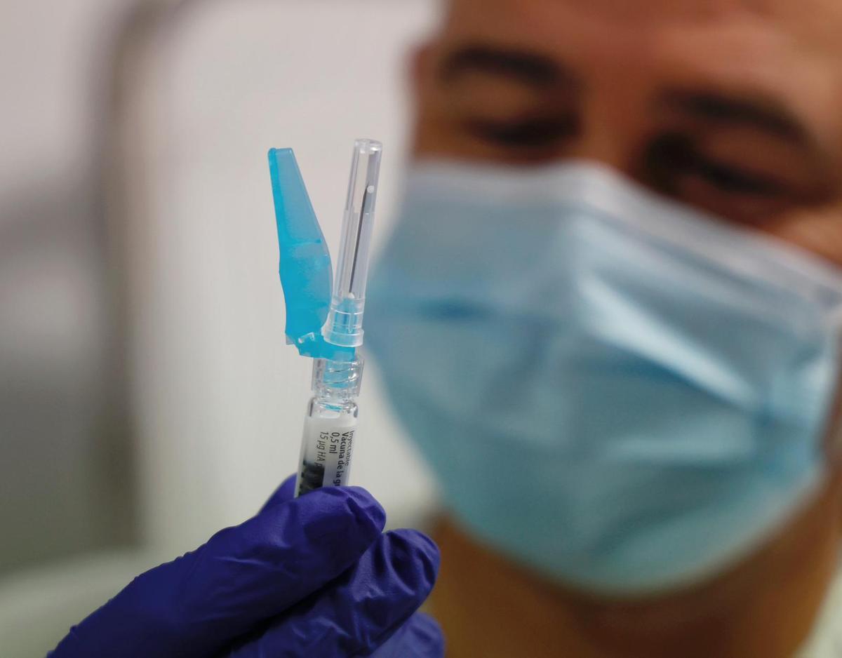 Arranca la vacunación sin cita contra la gripe en los centros de salud del departamento de Sant Joan d'Alacant