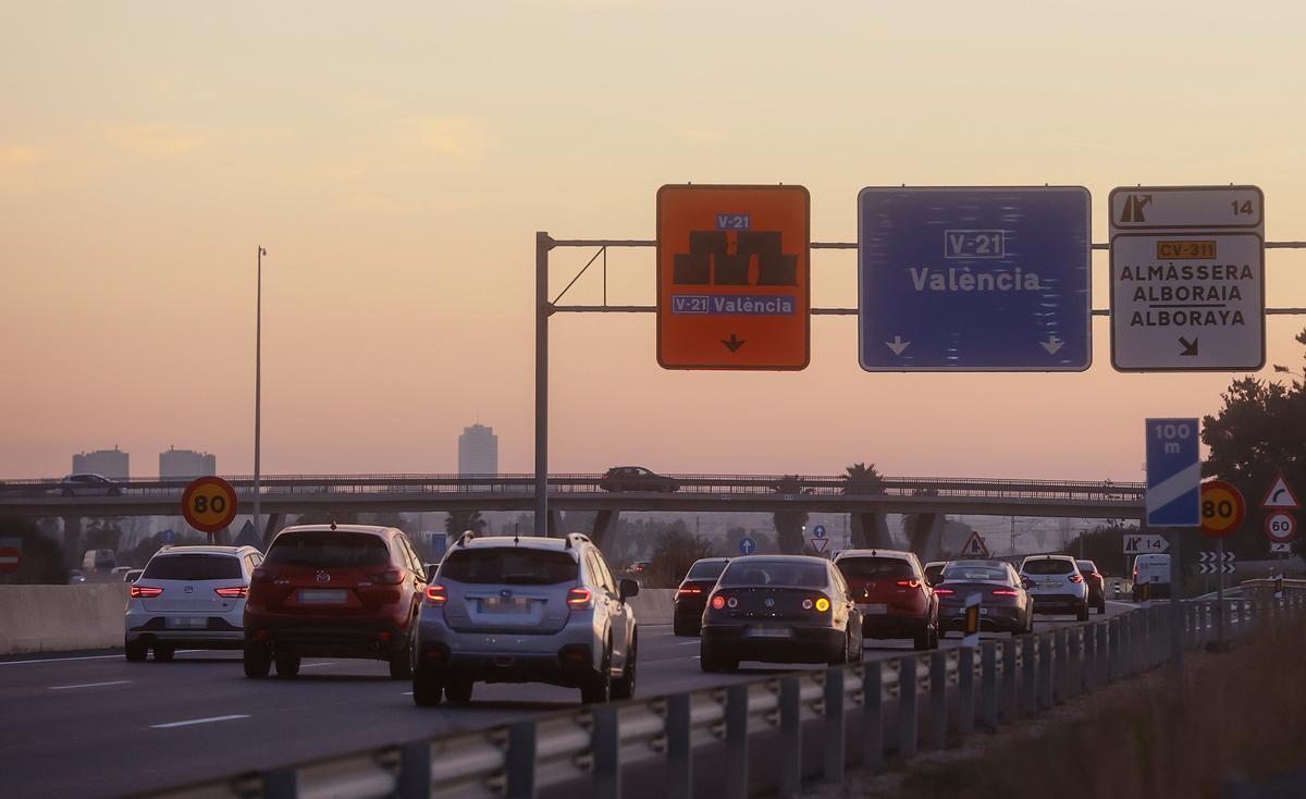 El Govern comunica a la UE que ajorna el pagament per ús de les autovies i que no s’imposarà el 2024