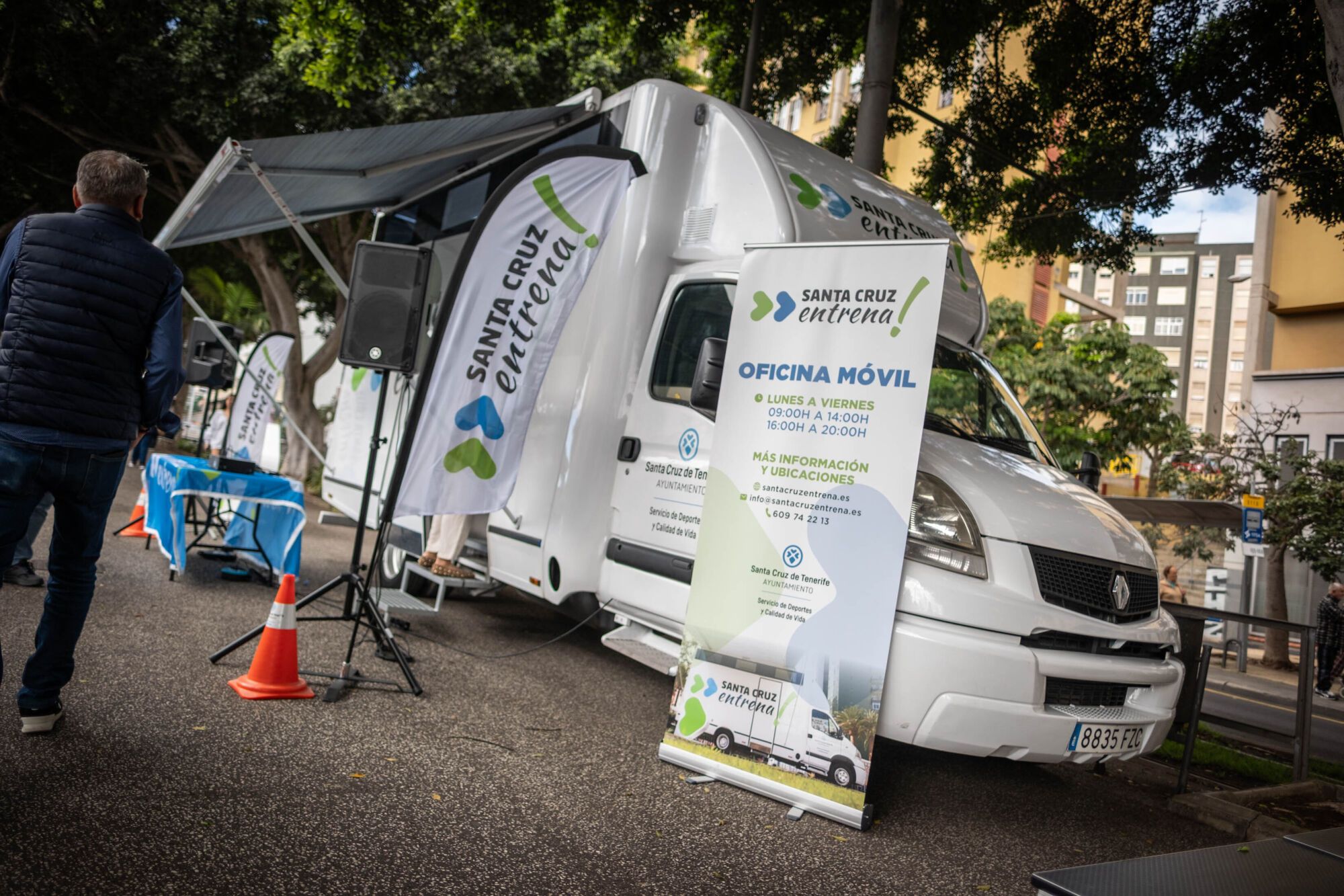 Oficina móvil de deportes en Santa Cruz