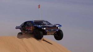 Cop de campió d’Al-Attiyah, mentre Sainz i Roma resisteixen