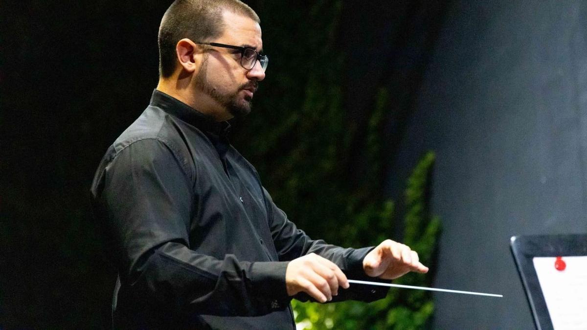 Después de un proceso de selección, Carlos Valle Donate con más del 80% de votos ha sido el elegido por todos los miembros de la sociedad.