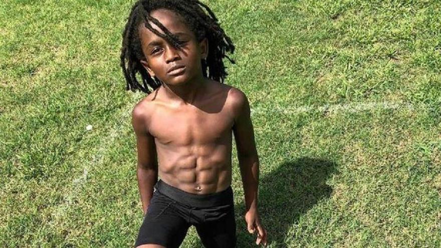 Rudolph Ingram, el increíble niño de 7 años que vuela en las pistas