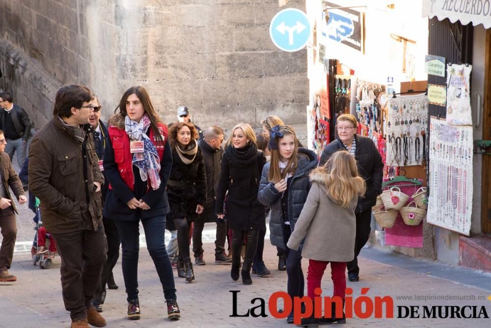 Primeros grupos Festeros, peregrinan a la Basílica