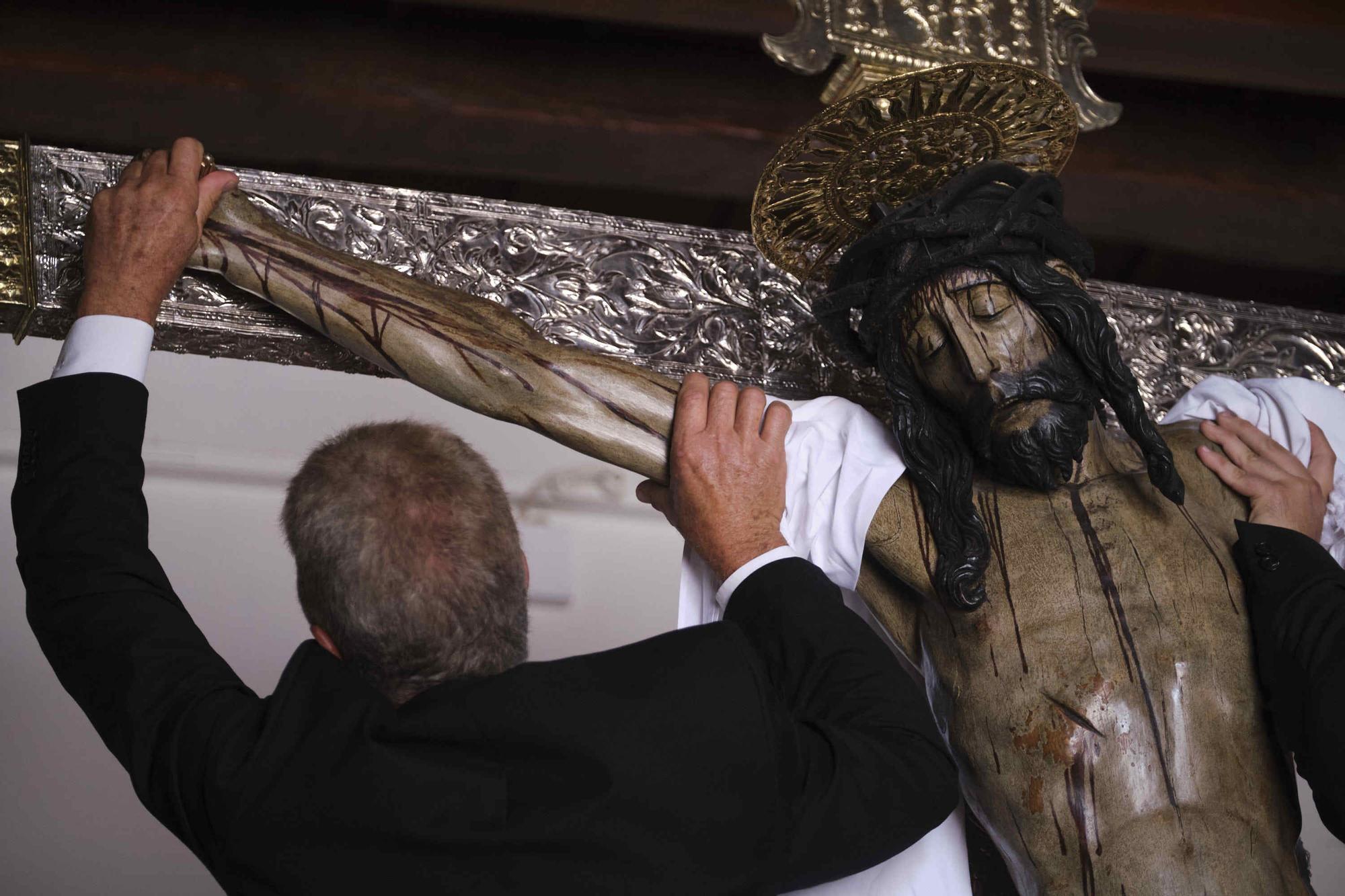 Descendimiento del Cristo de La Laguna