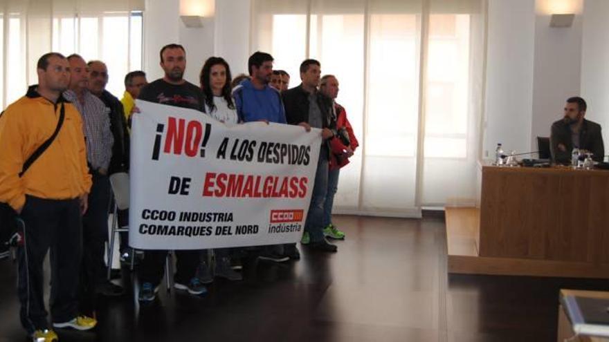 El pleno de Vila-real se solidariza con los trabajadores de Esmalglass