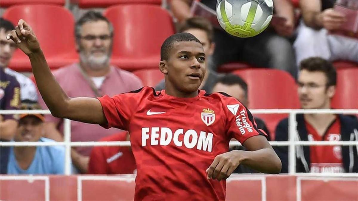 Mbappé está a un paso del PSG