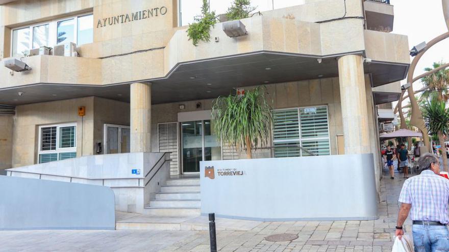 El Ayuntamiento de Torrevieja subastará 80 garajes sin uso adquiridos como pago de deudas