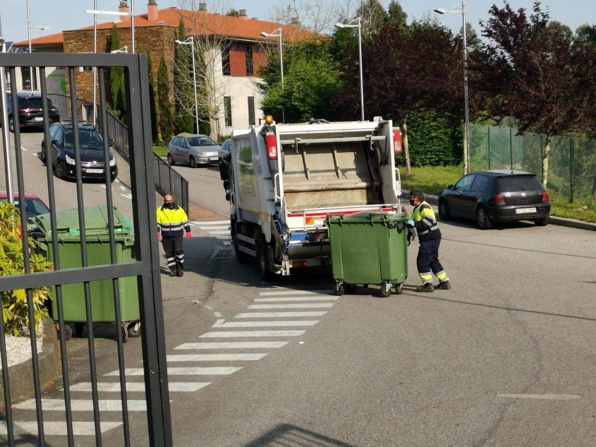 Recogida de la basura en O Morrazo.