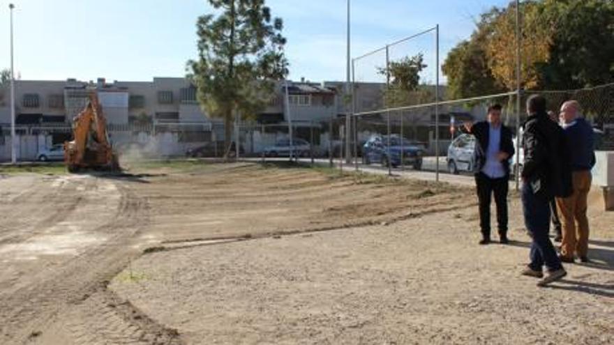 Pistas de fútbol y basket para El Sagrat