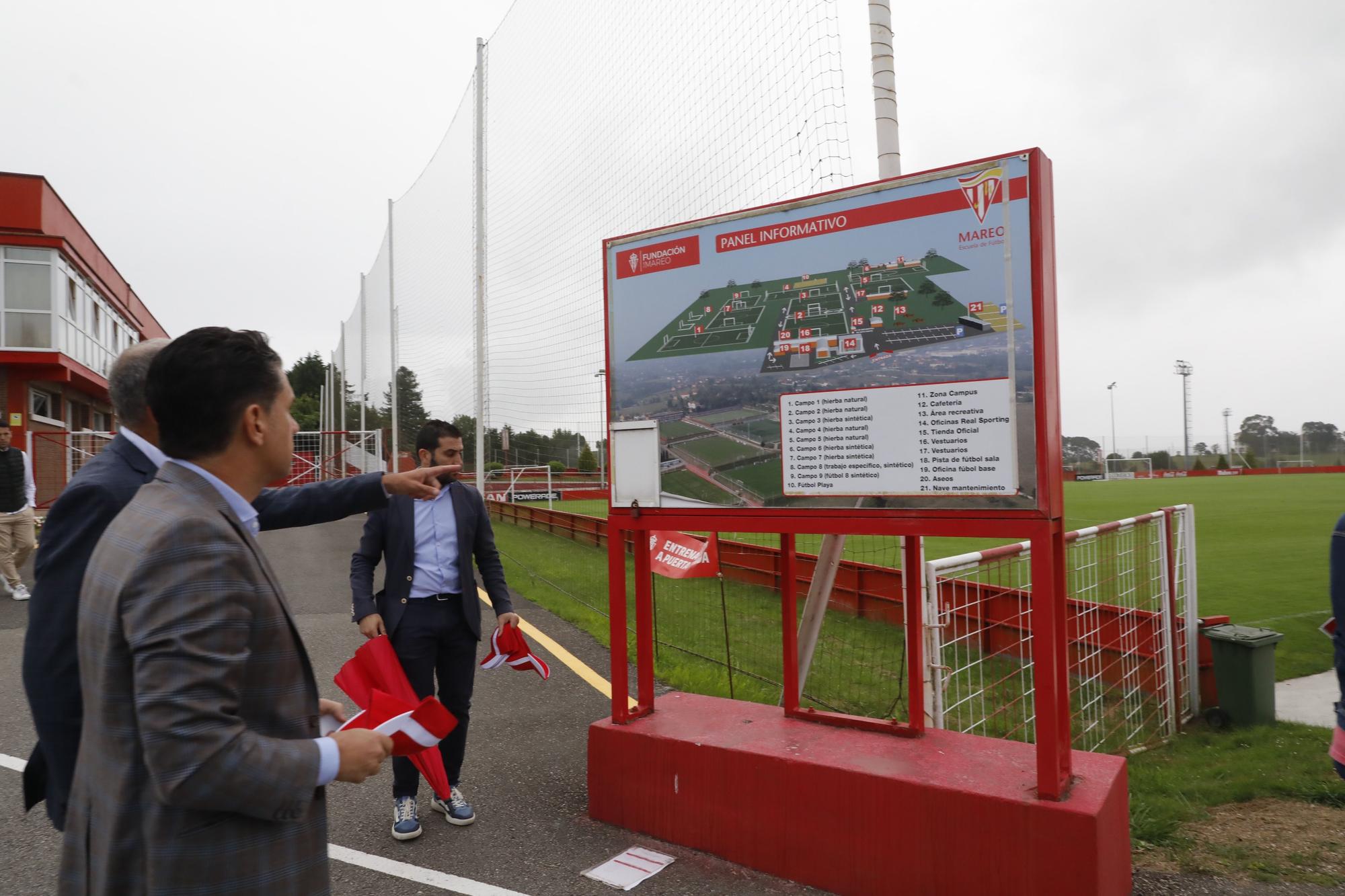 En imágenes: Irarragorri visita Mareo como nuevo dueño del Sporting