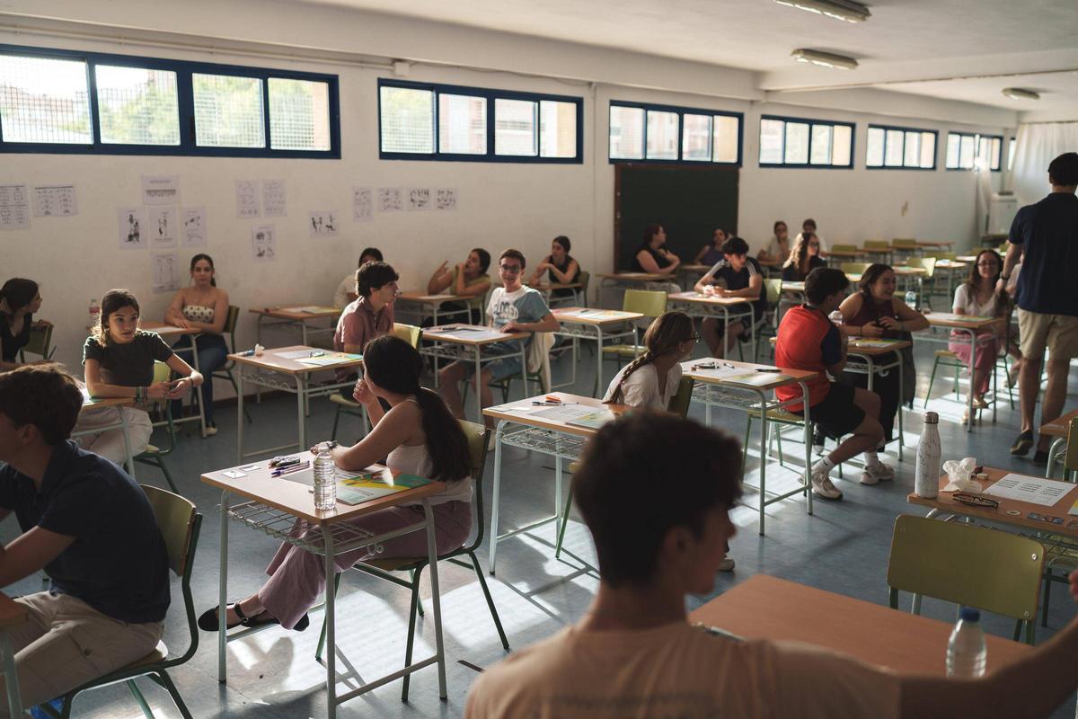 Así se desarrolla la PAU en el Instituto Santa Eulalia de Mérida