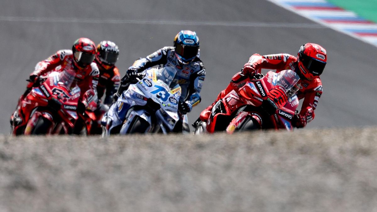 Marc Márquez, en un momento de la esprint en Brno.