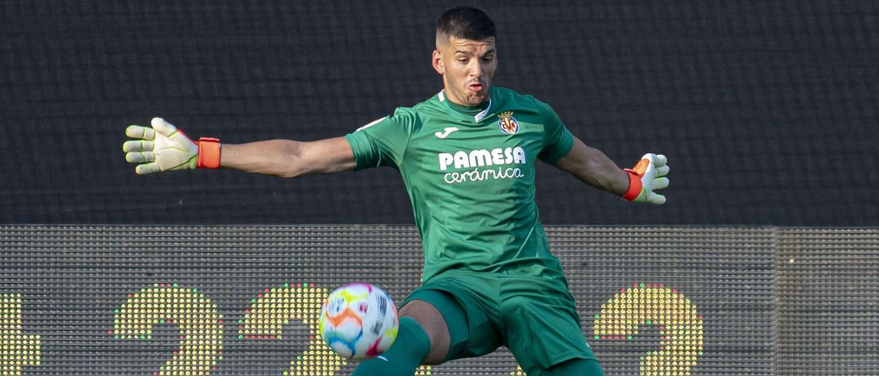 Rulli fue protagonista en el Villarreal ante el Borussia Dortmund.