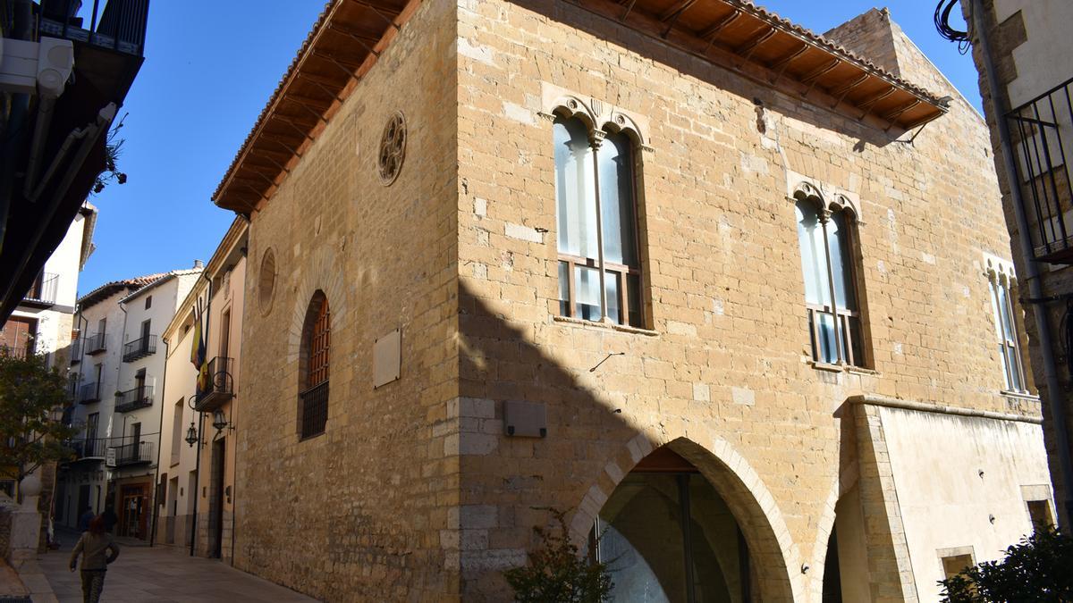 En la imagen, la fachada del Ayuntamiento de Morella.