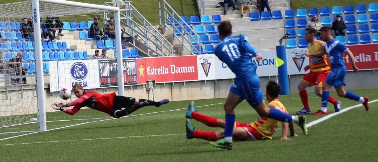 El Alcoyano toca fondo por méritos propios