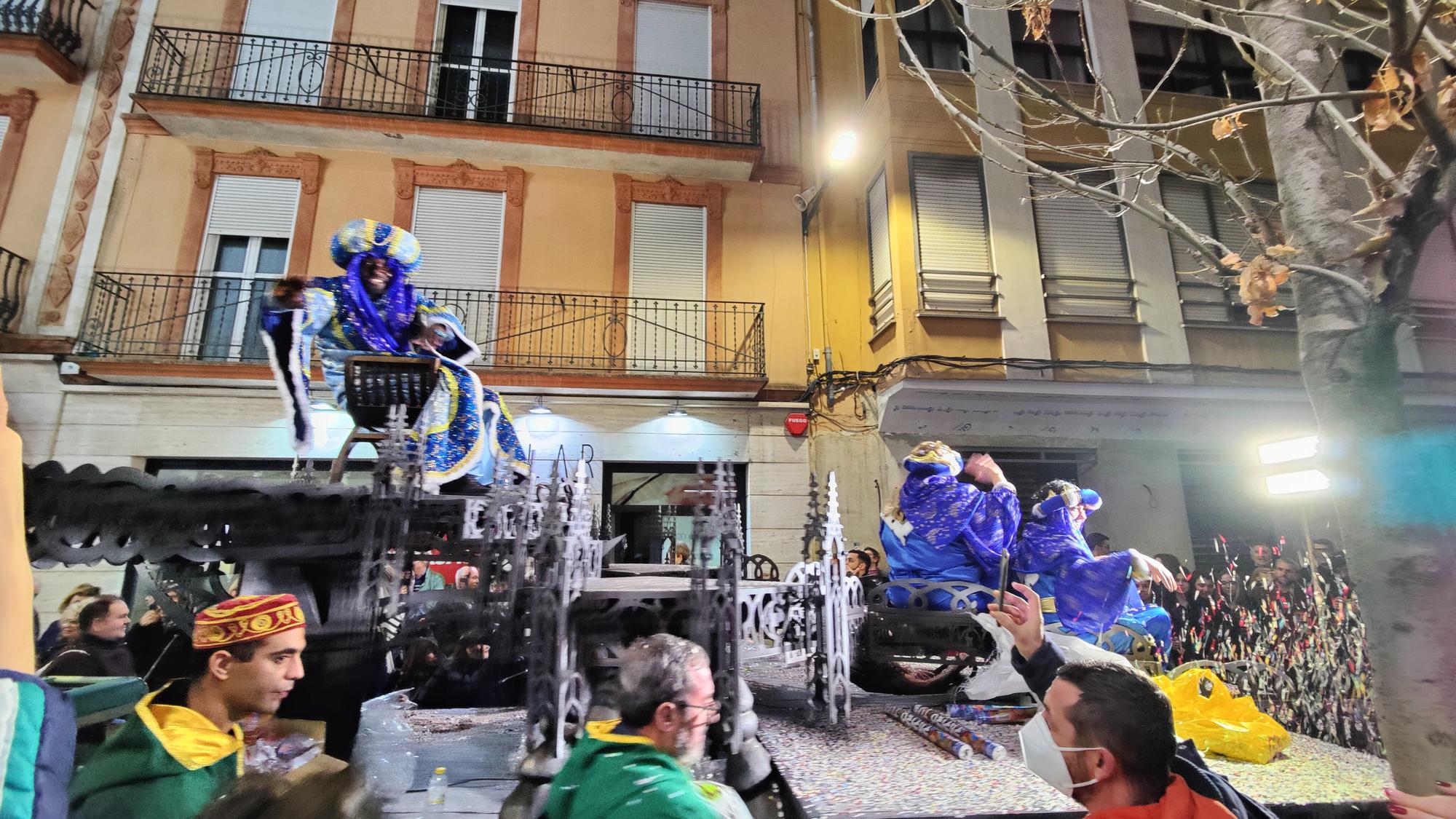 Así ha sido el paso de los Reyes Magos por la Ribera