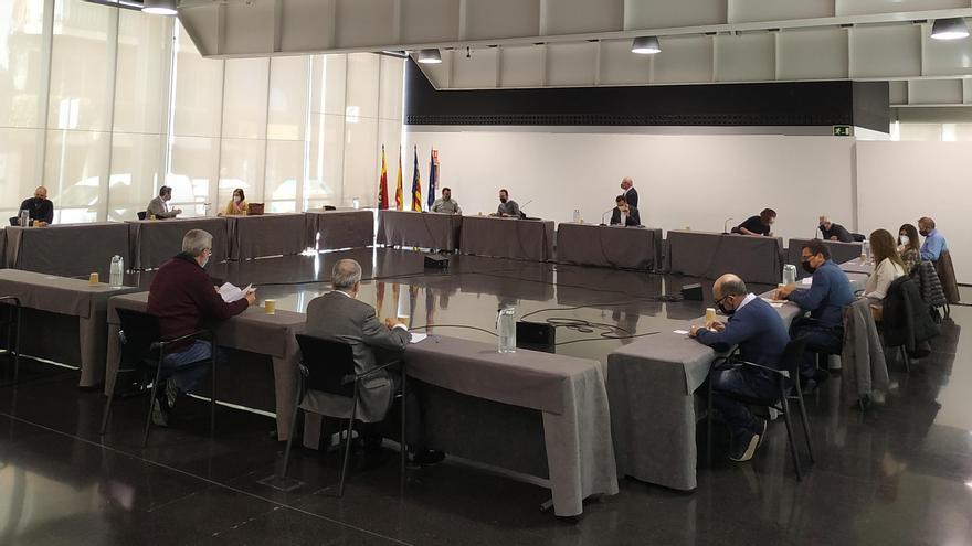 La reunión constitutiva de la comisión que ha formado el Ayuntamiento de Elche para captar fondos europeos