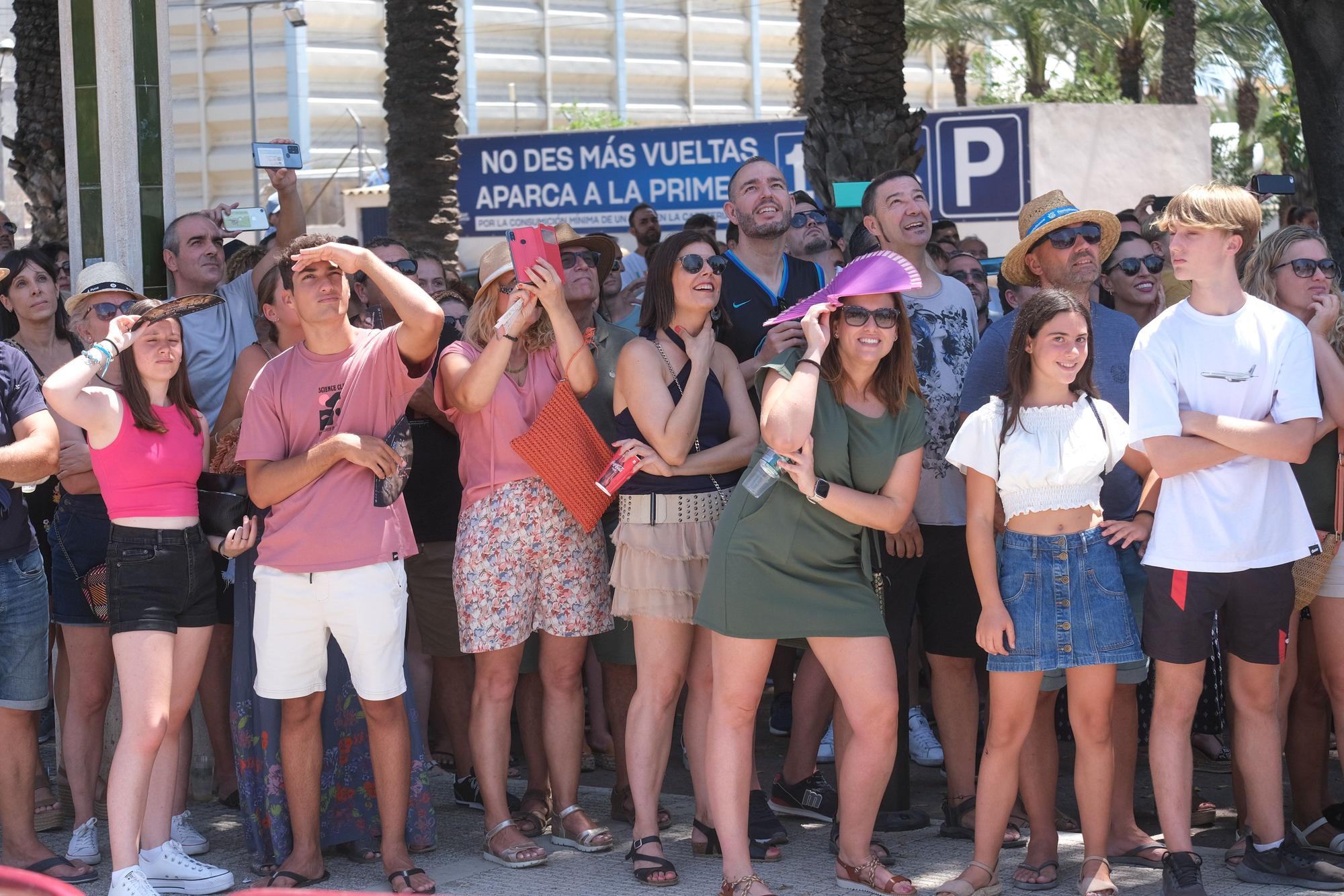 Así ha sido la primera mascletà de las fiestas de Elche