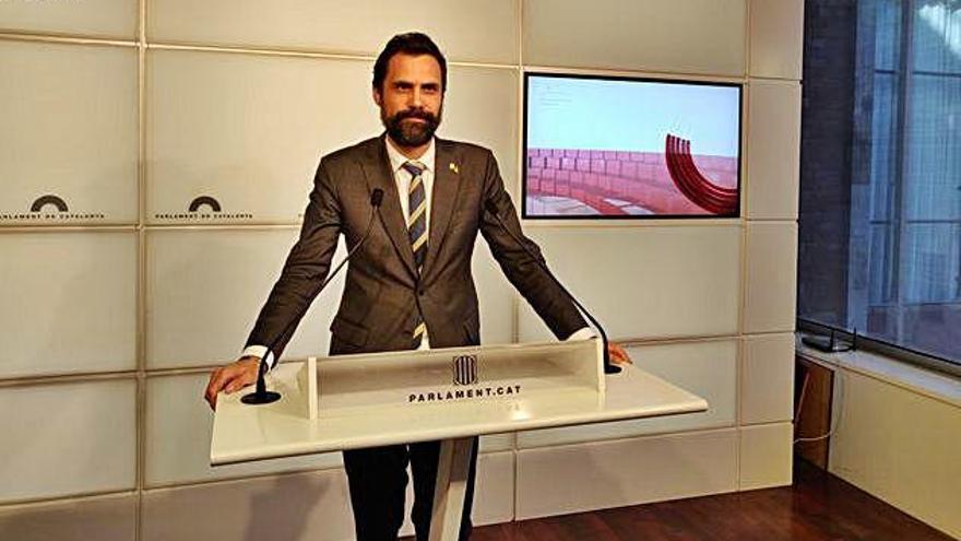 El president del Parlament, Roger Torrent, ahir en una compareixença.