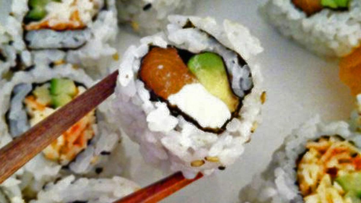 Curso de iniciación para aprender a cocinar sushi.