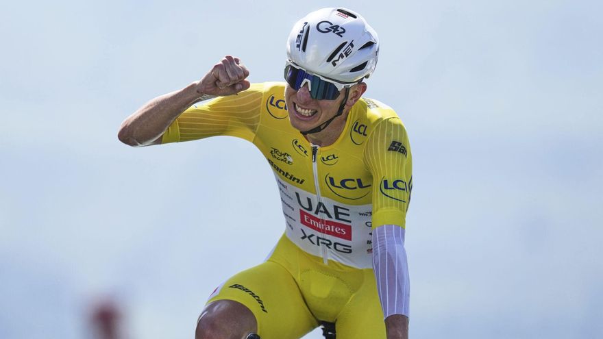 Pogacar exhibe su dominio en la cronoescalada del Tour