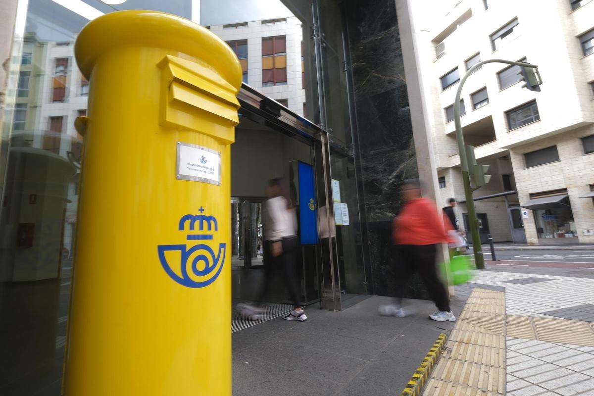 Oficina de Correos en Primero de Mayo.