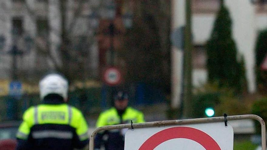 Un control de alcoholemia en Oviedo.