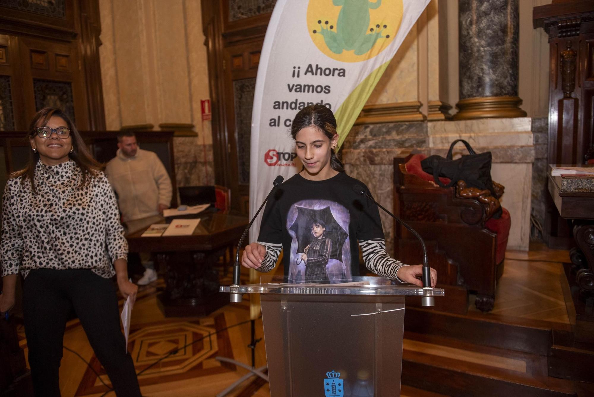 Alumnado coruñés de 14 centros educativos, premiado por su trabajo a favor de la seguridad vial