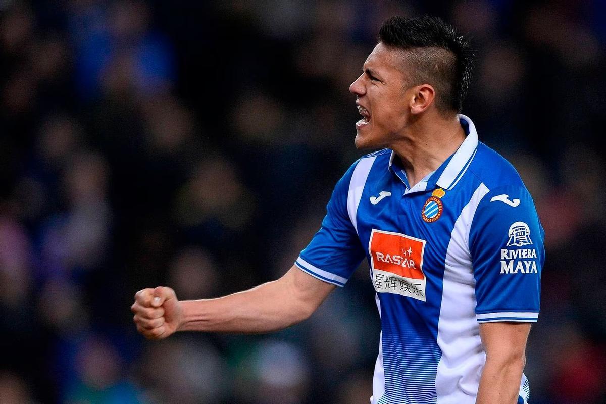 Lateral derecho - OSCAR DUARTE (AL-WEHDA)