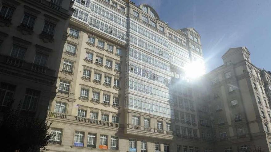 La antigua sede del edificio Fenosa, en la calle Fernando Macías.