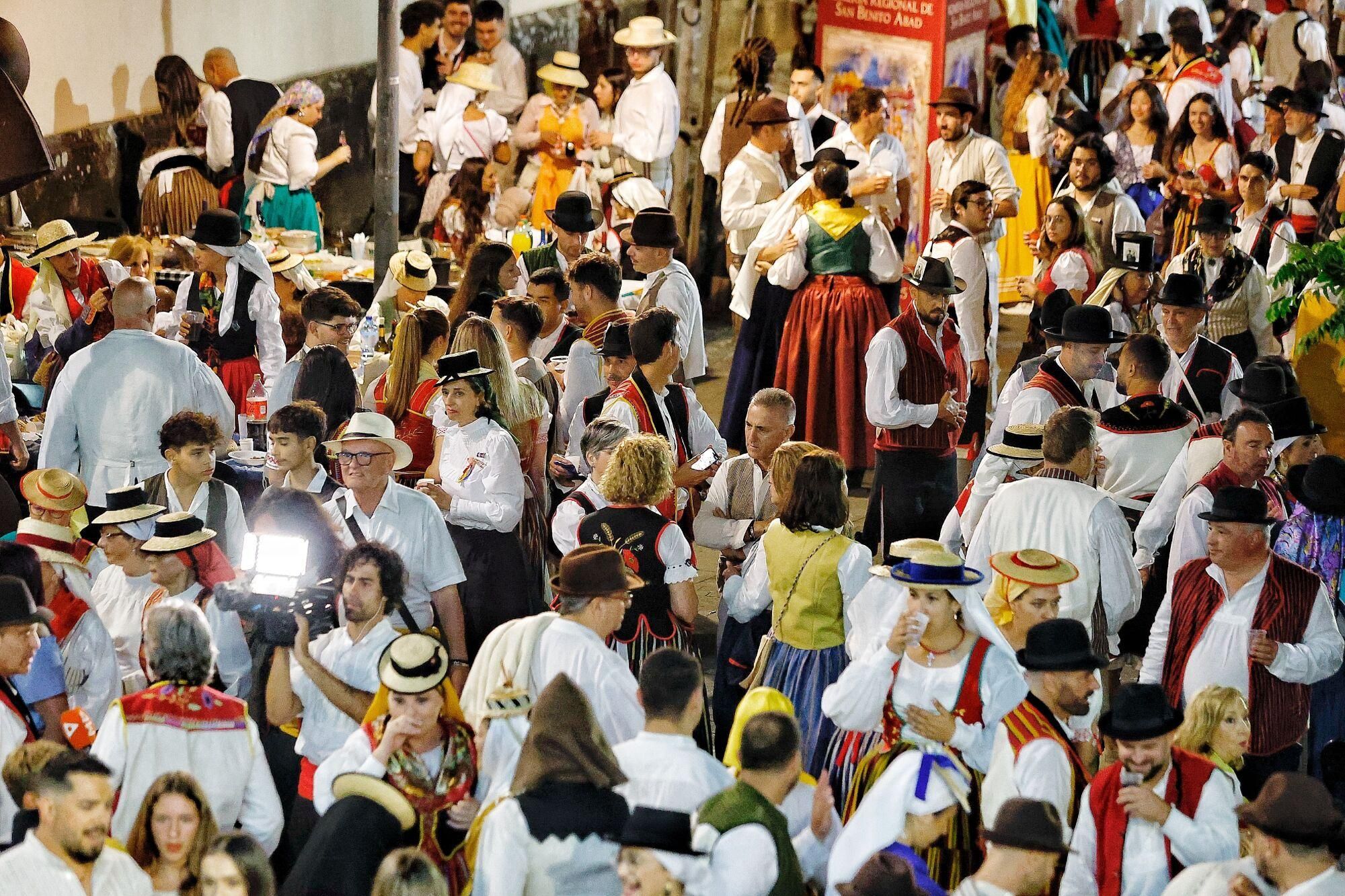Baile de Magos de San Benito