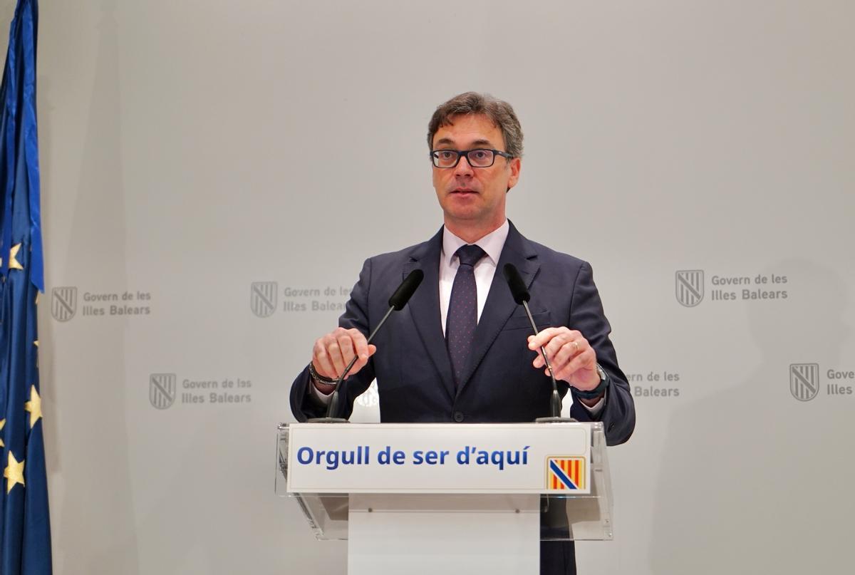 El portavoz del Govern, Antoni Costa, en la rueda de prensa posterior al Consell de Govern de esta mañana