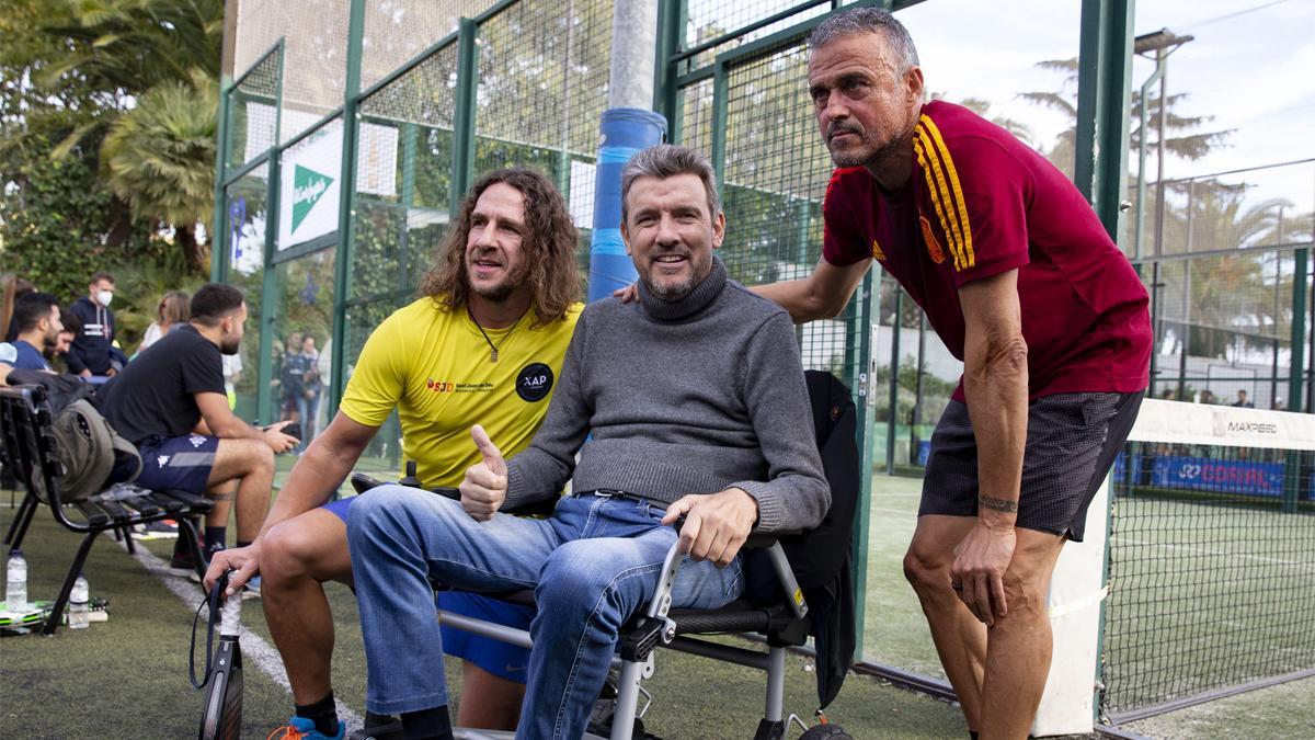 Luis Enrique, junto a Unzué y Puyol, en el acto de la fundación Miquel Valls contra la ELA