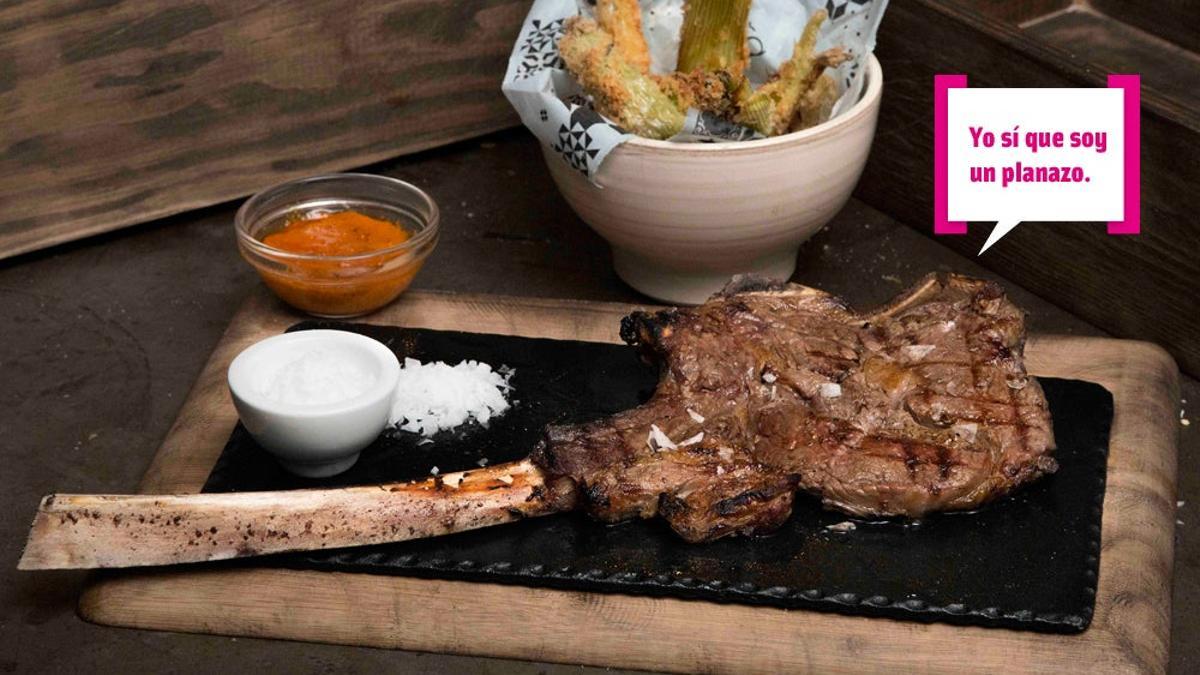 Un buen el tomahawk a la parrilla