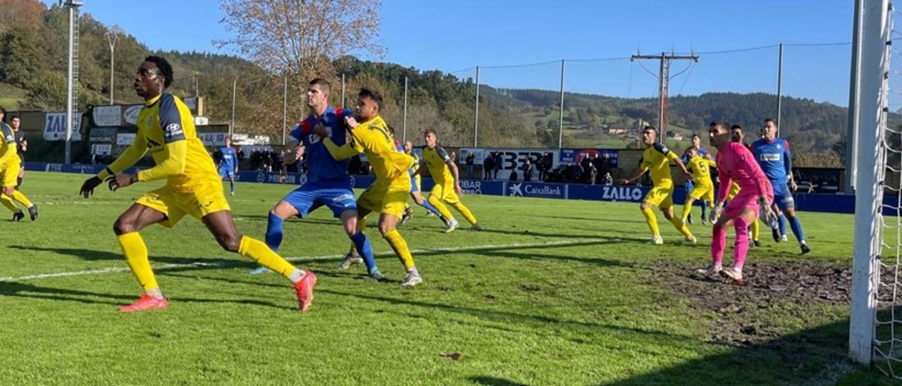 El Baleares salvó un punto frente al Amorebieta.