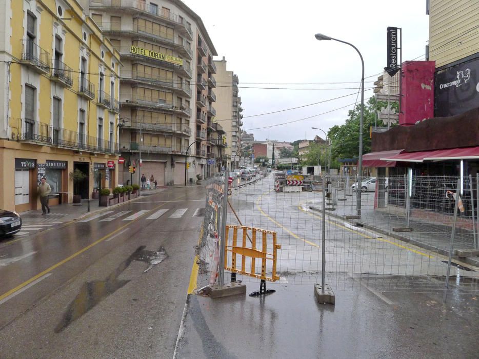 Segona fase d'obres a la plaça del Sol Figueres