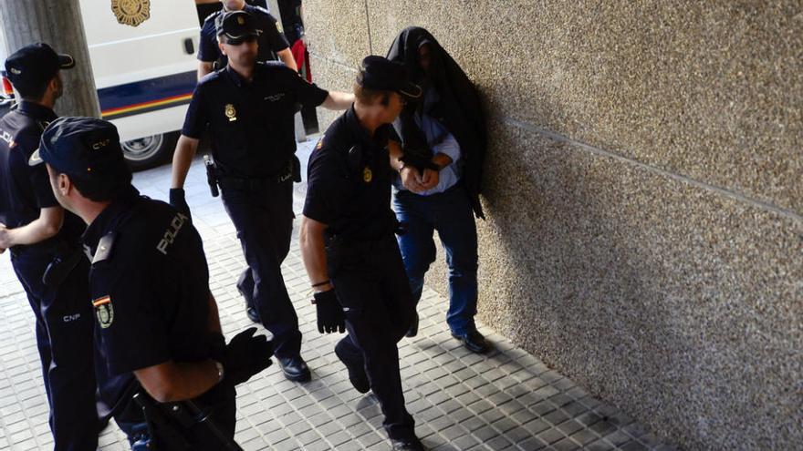 Uno de los acusados por el presunto crimen de Los Telares tras su detención en Xinzo de Limia (Orense).